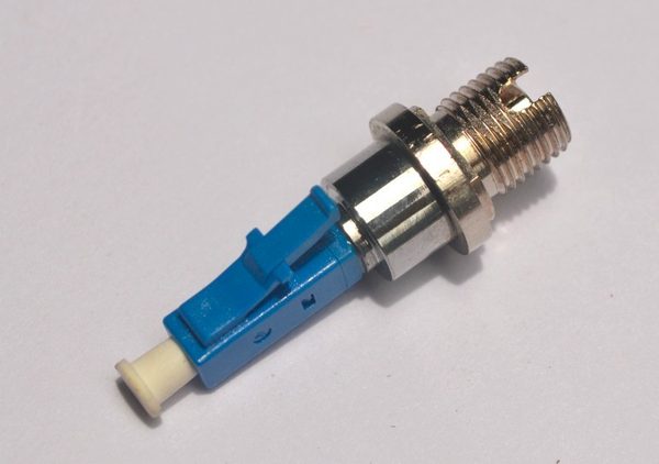 LCm-FCf — fiber optic product
